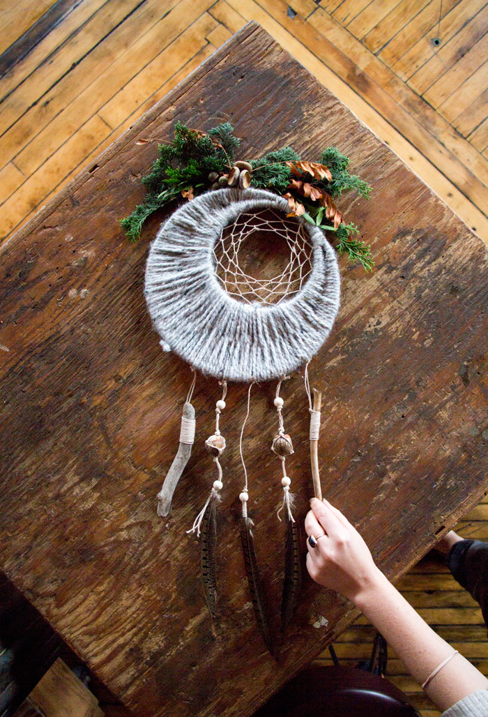 DIY Fall Dreamcatcher «