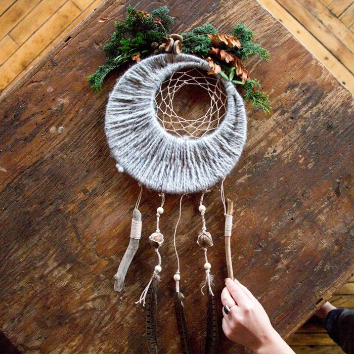 DIY Fall Dreamcatcher-Maptote