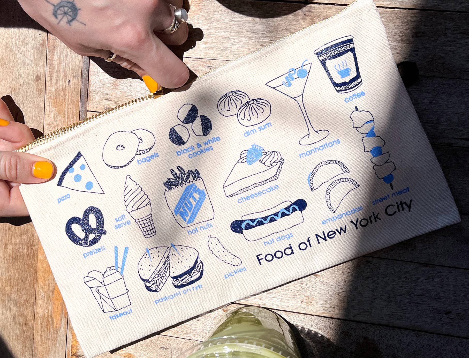 New York City Foodie Slim Pouch